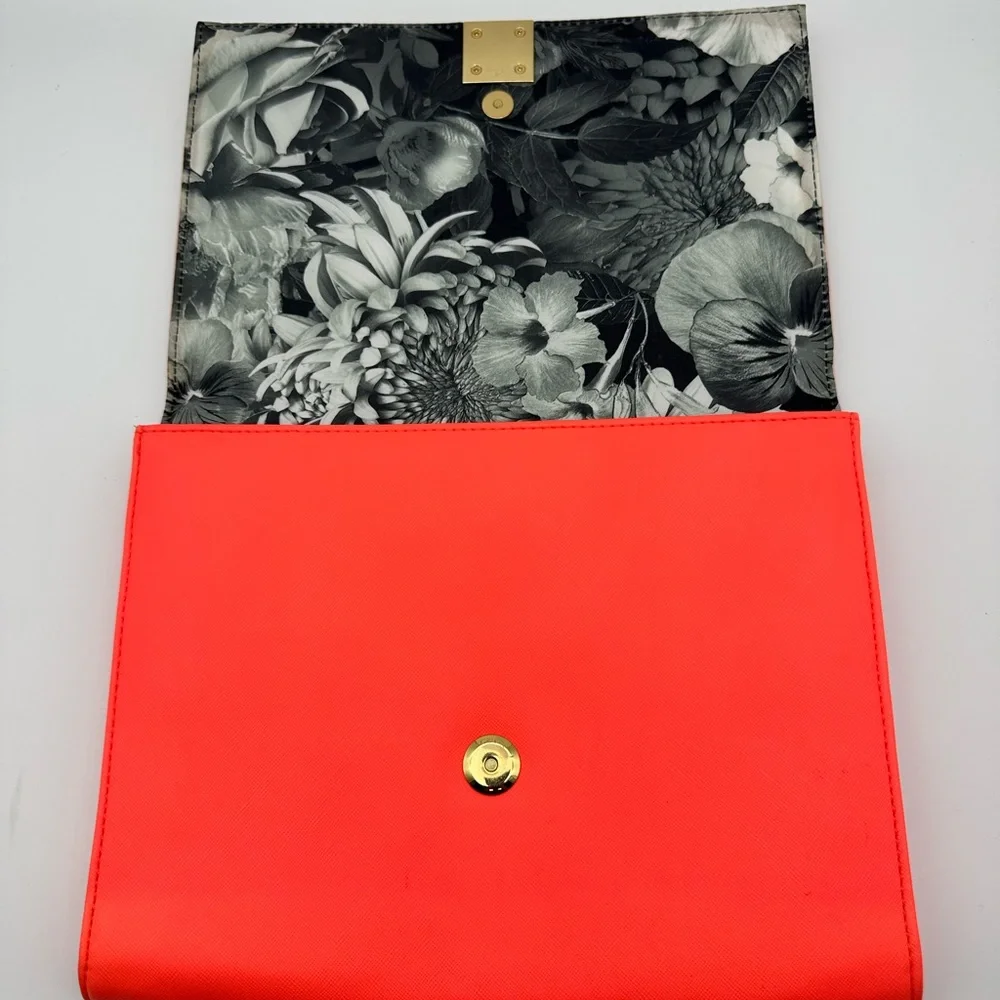 Ted Baker Women’s Clutch/Envelope Bag